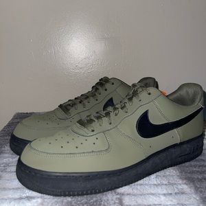 Men’s Air Force 1 “Medium Olive” (size 13)